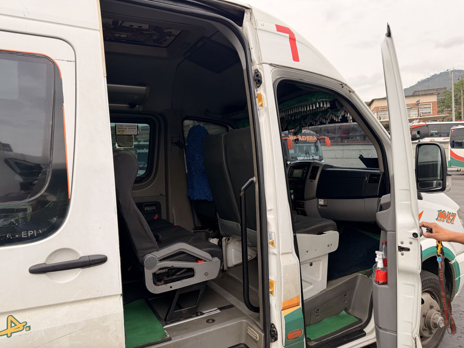 Vehículo de TRANSUR durante la visita técnica